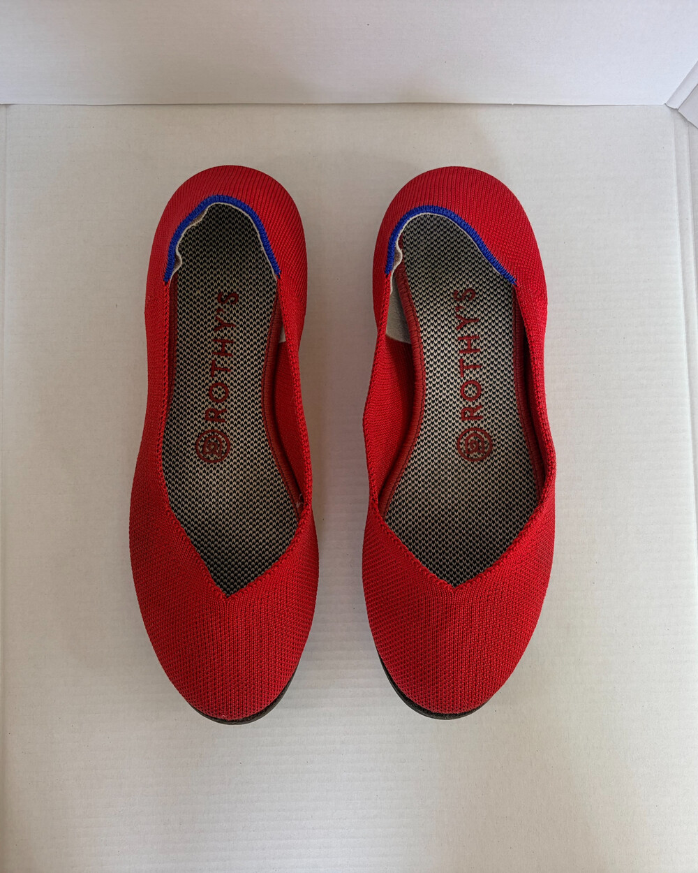 Rothy'S Pointed Toe Flats Red Knit Blue Trim Size 7